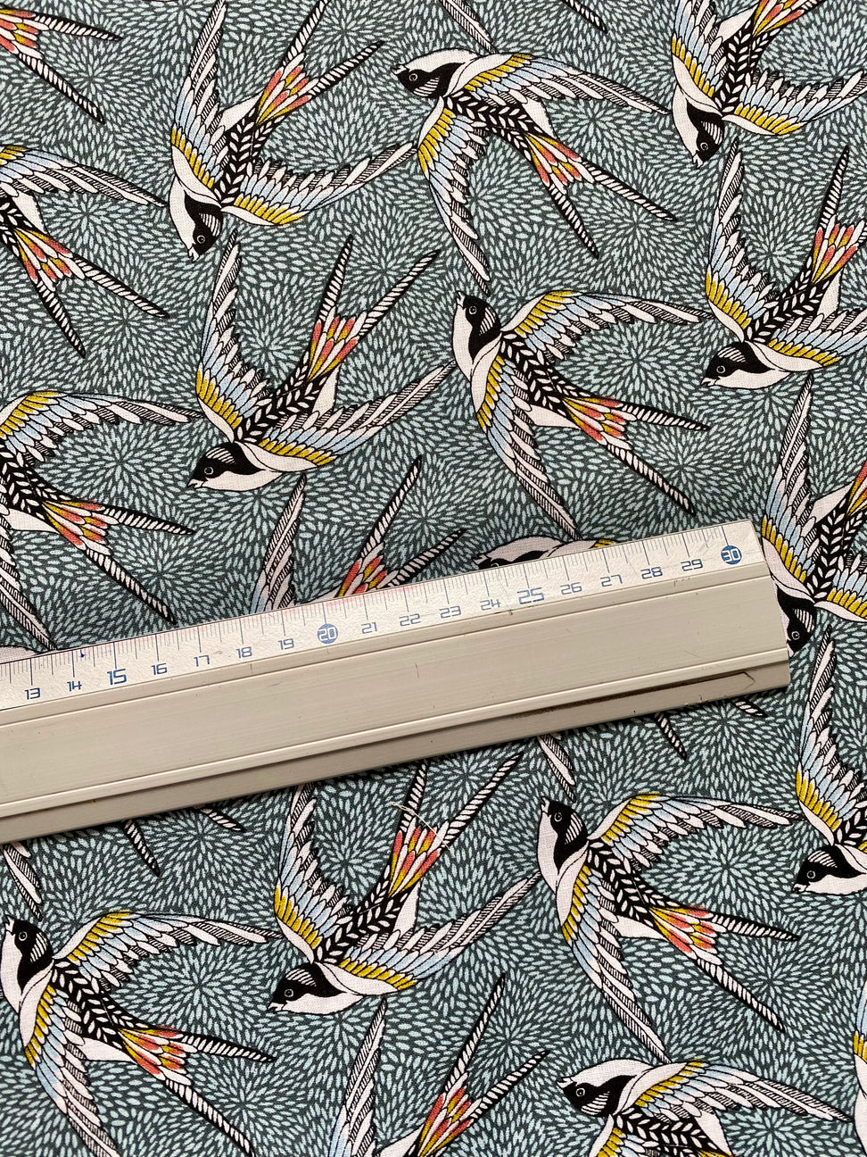 Tissu hirondelles