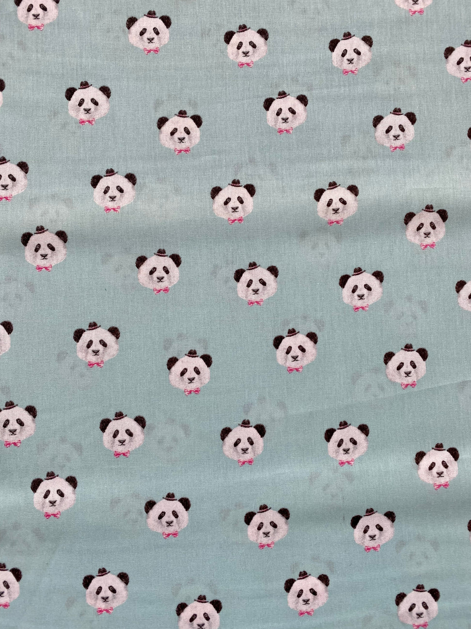 Tissu petits pandas